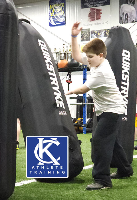 Kansas City Athlete Training Defensive Line Training Football Academy Group Classes and Private 1 on 1 Lessons for youth, middle school and high school football players looking to improve and excel at any defensive line position including rush defensive end with fundamentals being taught at the WeTrainKC Indoor Facility in Kansas City Missouri