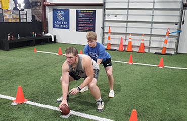 Quarterback Football Training via Group Classes in Kansas City Missouri at Kansas City Athlete Training Football Academy offering Athletic Sports Performance Training for both youth, middle school and high school athletes.