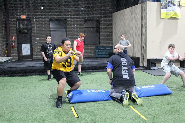 Defensive Line Football Training by Kansas City Athlete Training for both youth and high school athletes with group classes and private training along with camps and speed and agility classes for all sports and athletics in Kansas City Missouri
