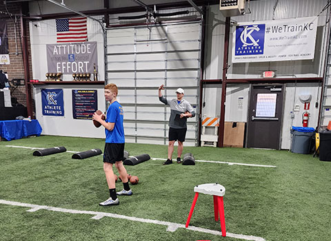 Kansas City Athlete Training Quarterback Football Academy Group Classes and Private QB 1 on 1 Lessons for youth, middle school and high school football players looking to improve and excel at the Quarterback position with fundamentals being taught at the WeTrainKC Indoor Facility in Kansas City Missouri