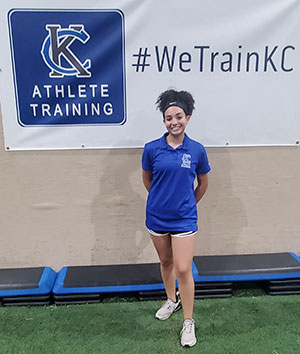 Laila Troxler Lead Instructor for Sports Performance Training at Kansas City Athlete Training in the Heim Electric Park Disctric in Kansas City Missouri